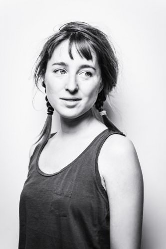 Portrait de Esther ()